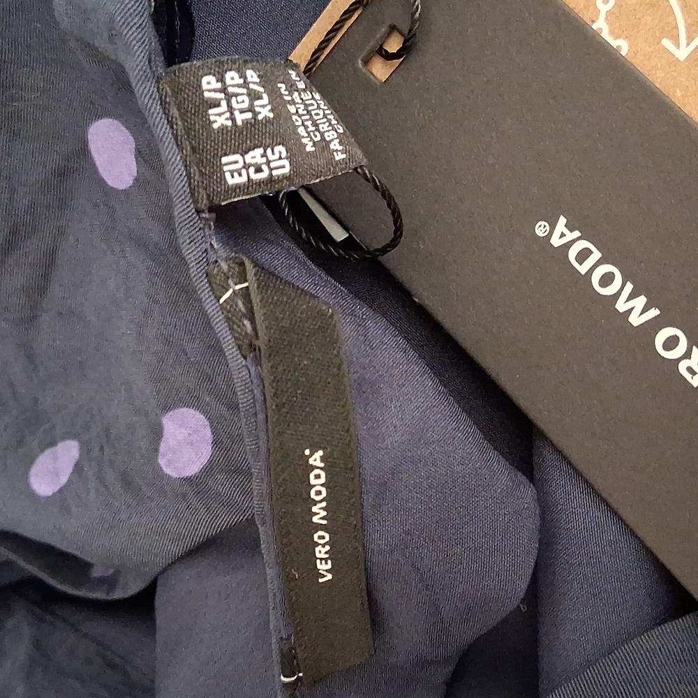 Vero Moda Dress - Picture 7 of 9